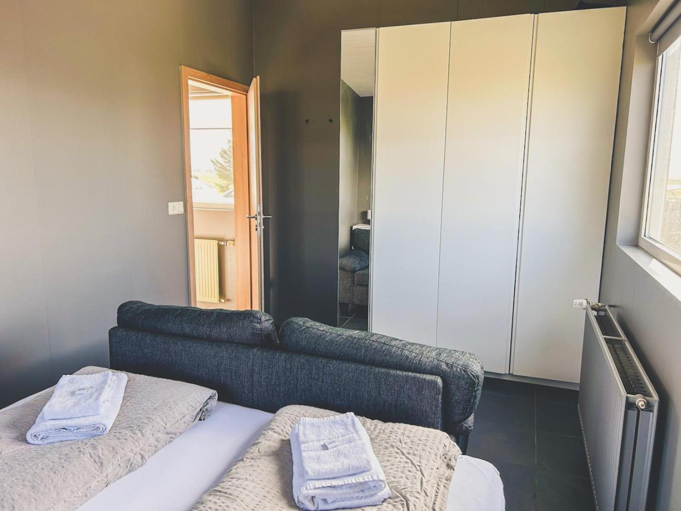 Armot Guesthouse Хвольсвёдлюр Экстерьер фото